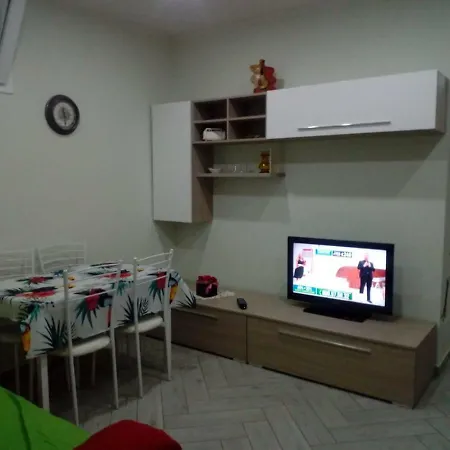 In Seminterrato Palmarola Appartement